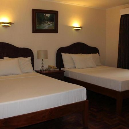 Vacation Hotel Cebu Exterior foto